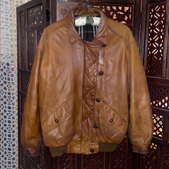 Aleksandec Jackets & Blazers - Vintage Aleksandec Elegant brown Genuine Leather Women's Coat. Size 36.